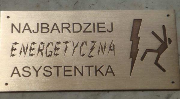 wygrawerowana-tabliczka-1